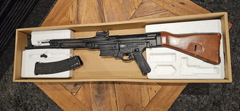 Afbeelding 4 van AGM StG-44 AEG