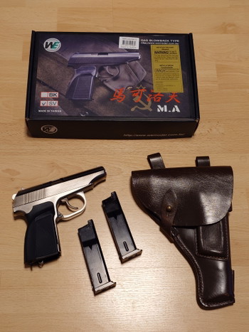 Imagen 2 de WE Makarov met originele lederen holster