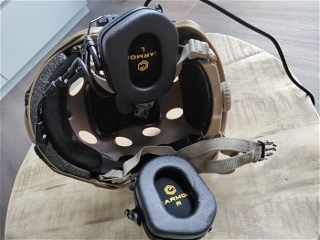 Afbeelding 4 van Emerson FAST helmet + M32H tactical communication Hearing protector