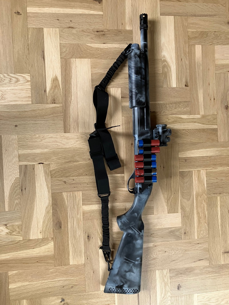 Imagen 1 de CYMA 350 full metal shotgun + UTG red dot