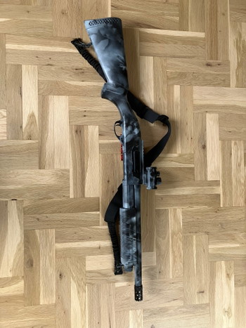 Imagen 3 de CYMA 350 full metal shotgun + UTG red dot