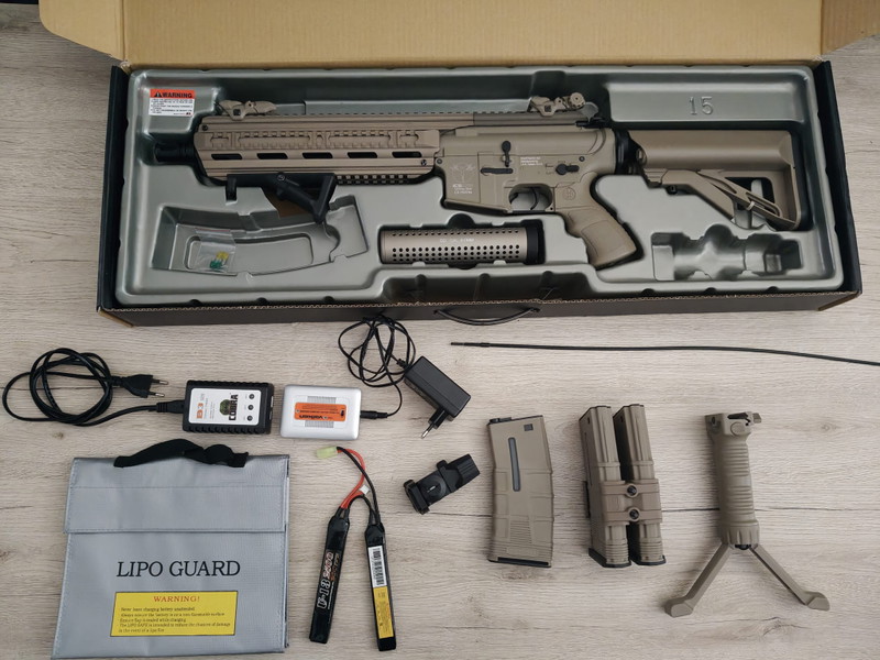 Image 1 pour ICS CXP 16 L tan line