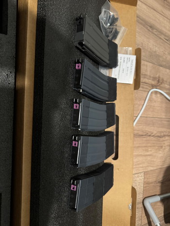 Bild 3 für Noveski gbb