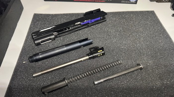 Bild 2 für TM Hicapa 5.1 met custom aluminium slede incl. internal upgrades + Airtac HPA mp5 adapter