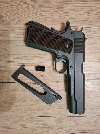 Afbeelding 2 van Colt 1911 A1 CO2