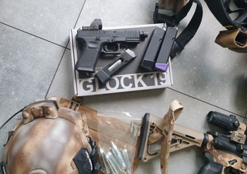 Image 10 for Tokyo Marui mk18 gbbr. pakket met glock , alles op de foto