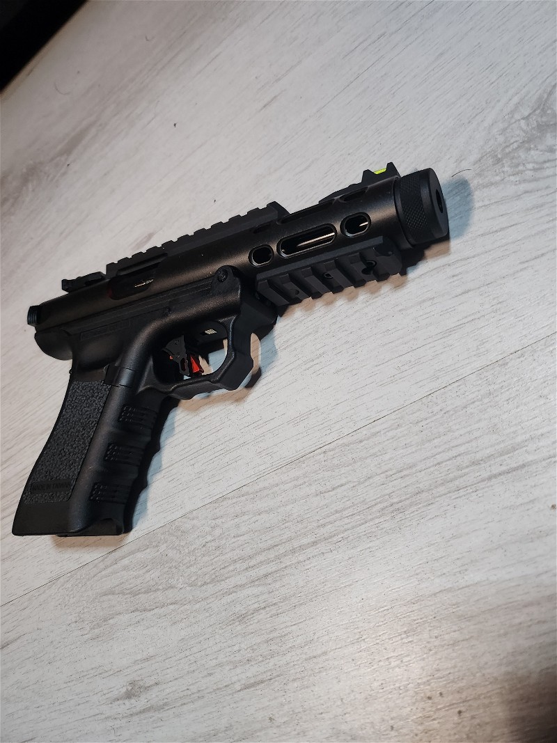 Image 1 for WE Galaxy glock+mag