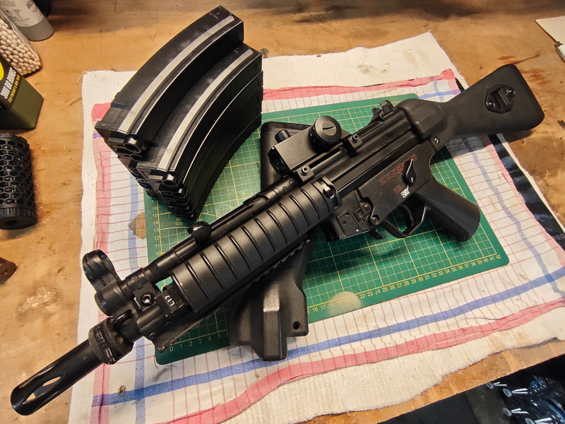 Image 1 pour MP5 aeg met vizier