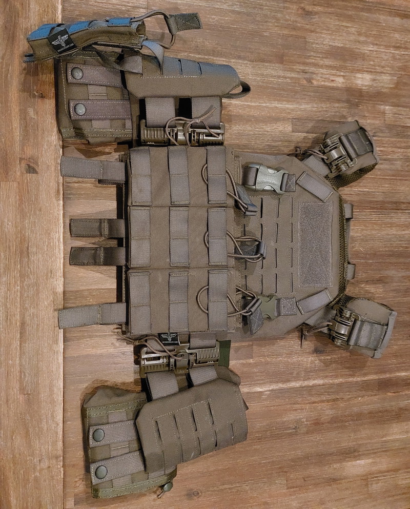 Image 1 for Invader gear plate carrier