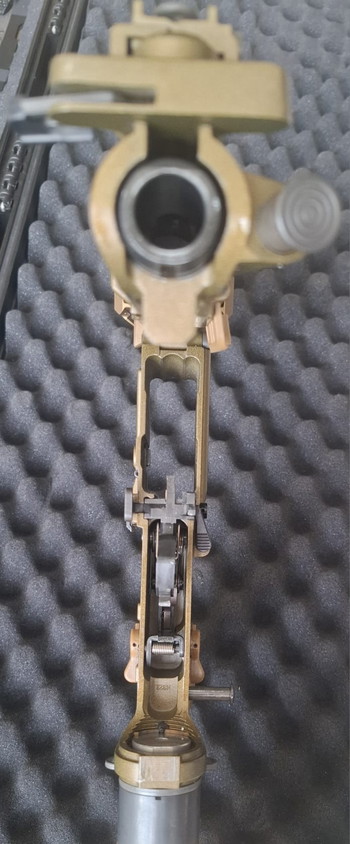 Bild 5 für HK 416 GBB RAL8000 incl HPA Adapter, slang en HPA fles