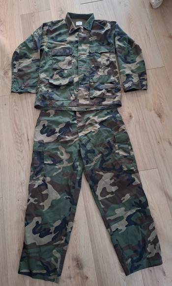 Imagen 2 de Verschillende sets kleding