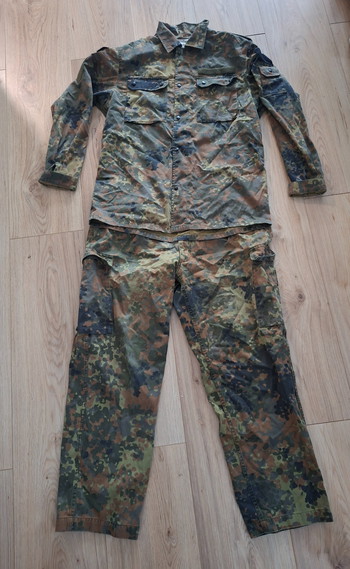 Imagen 3 de Verschillende sets kleding