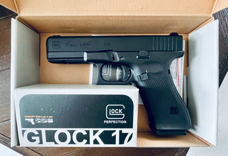 Afbeelding 1 van Umarex Glock 17 gen 5 GBB