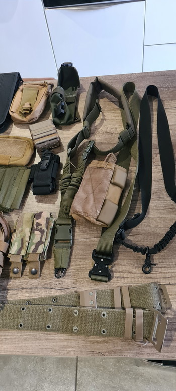 Image 3 for Divers poches tactiques et accesoires airsoft