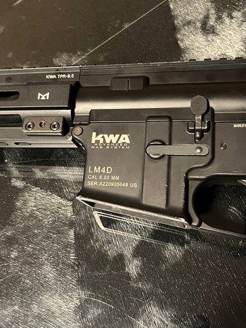 Bild 2 für KWA Full Metal LM4D Airsoft Gas Blowback