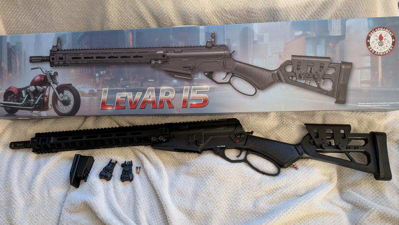 LevAR  15  met F-mark – 1. kép
