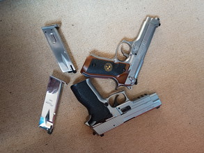 Image for 2 gbb pistols