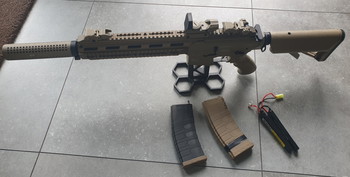 Image 3 pour ics CXP  MMR carbine tan  met theta red dot