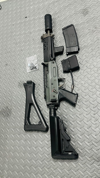 Afbeelding 2 van GHK 553 GBBR