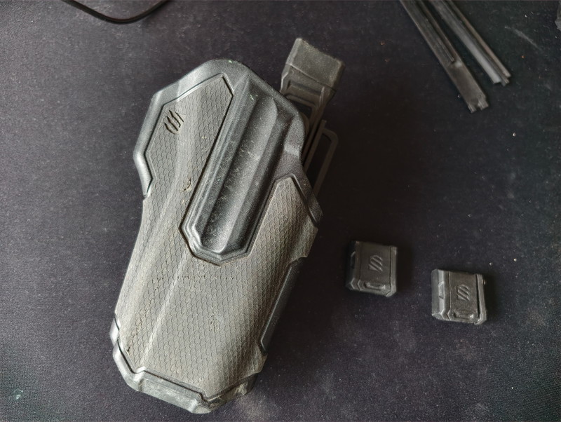 Imagen 1 de Blackhawk Omnivore Multifit Holster (right)