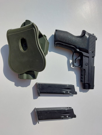 Bild 2 für P226 KJW + 2 magazine + holster