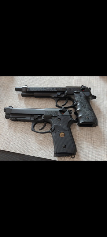 Imagen 2 de 2x M9 gbb pistols (WE) zeer nette staat