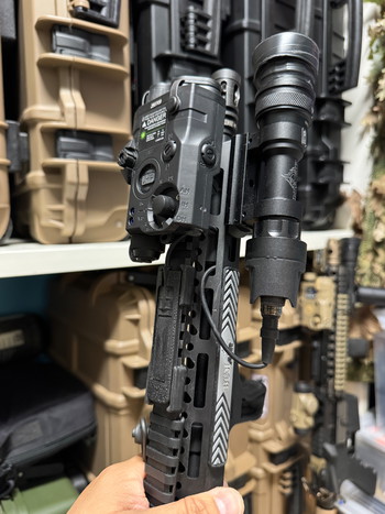 Bild 2 für Tactical flashlight