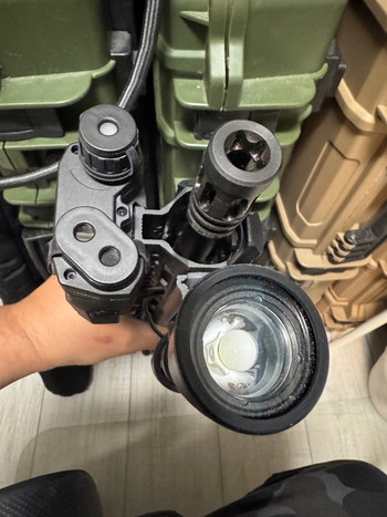 Bild 5 für Tactical flashlight