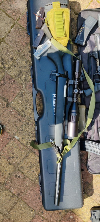 Afbeelding 5 van Volledig gear. Dmr, sniper, m4 en side arm en met toebehoren