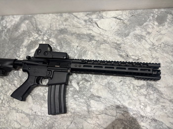 Afbeelding 4 van M4 / MK18  |  Specna Arms  |  AEG  |  ETU