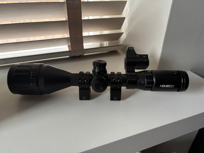 Bild 1 für Novritsch Scope 3-9x50 met Offset Red Dot Mount & RMR Style Red Dot