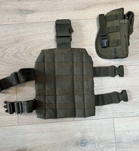 Image for Molle dropleg base en pistol holster.