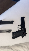 Afbeelding van TOKYO MARUI M9 TACTICAL MASTER 2 mags 1 lichte lek