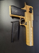 Image for Desert EagleTiger Stripe Gold