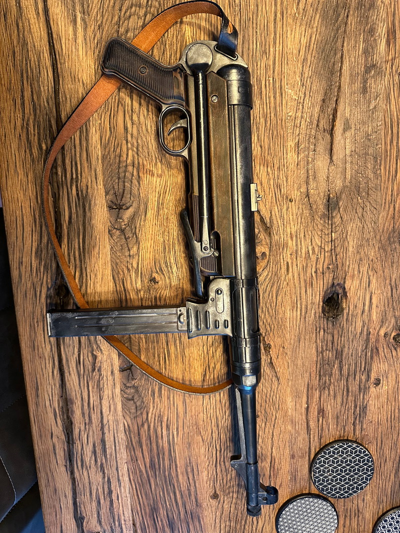 Afbeelding 1 van AGM MP40