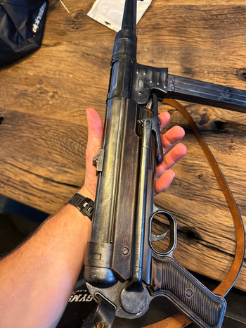 Afbeelding 2 van AGM MP40