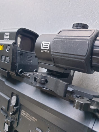 Afbeelding 7 van ARP 556 with SAI  handguard en eotech set new