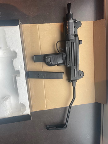 Afbeelding 2 van Kwc Uzi