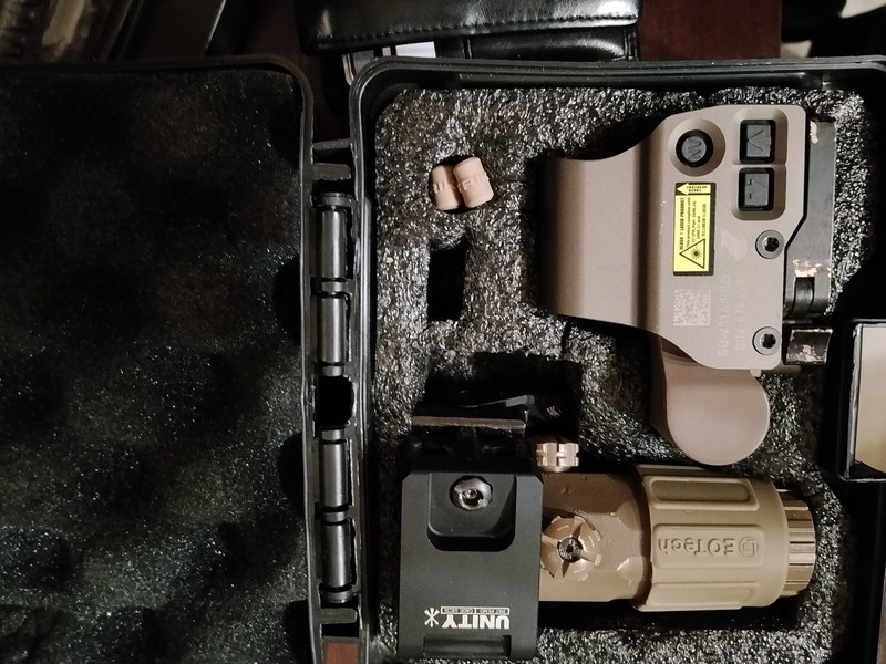 Image 1 pour Holy Warrior S1 Exps3 + G33 Magnifier