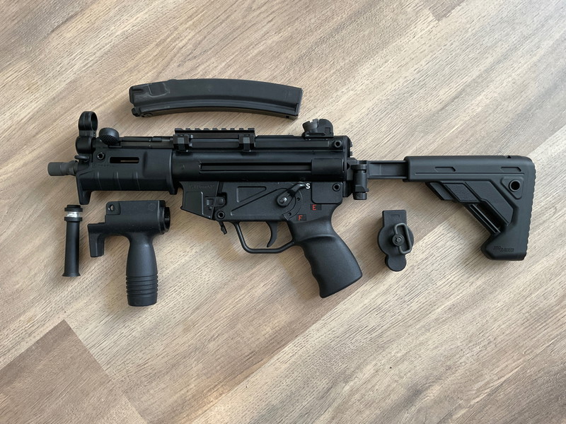 Image 1 for VFC MP5K modernized (gen 2)