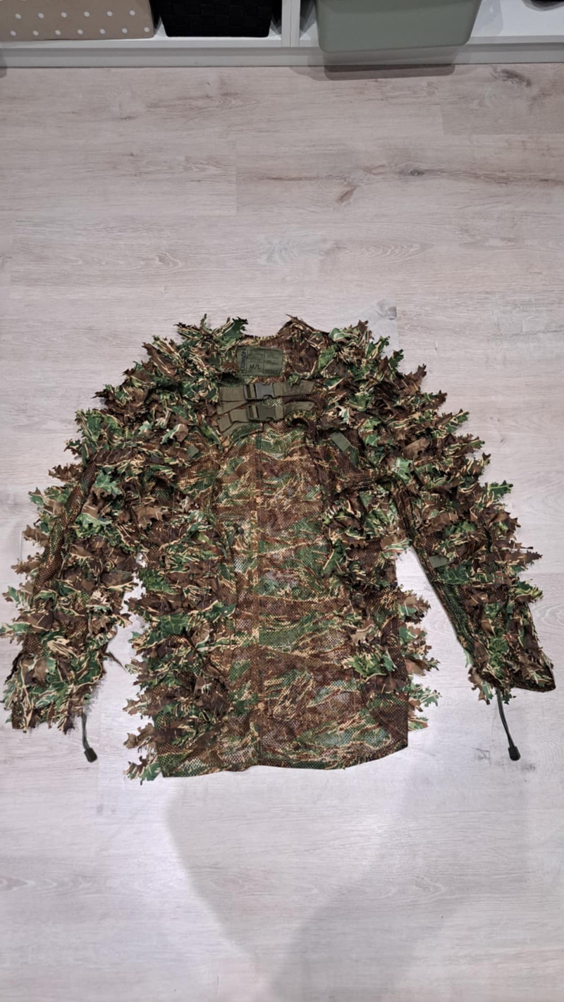 Imagen 1 de Ghillie met shoulderpiece, broek en hoedje