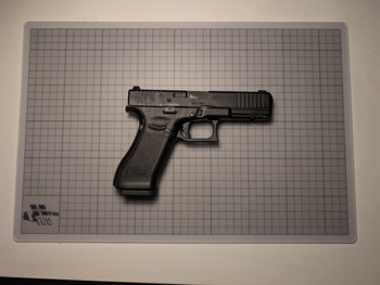 Image 3 pour Umarex (VFC) Glock 17 Gen. 5 with carbine conversion
