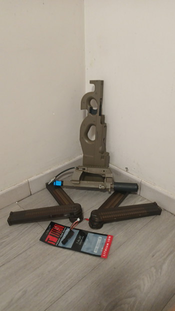 Bild 3 für P90 cybergun Wolverine Hydra gen 2