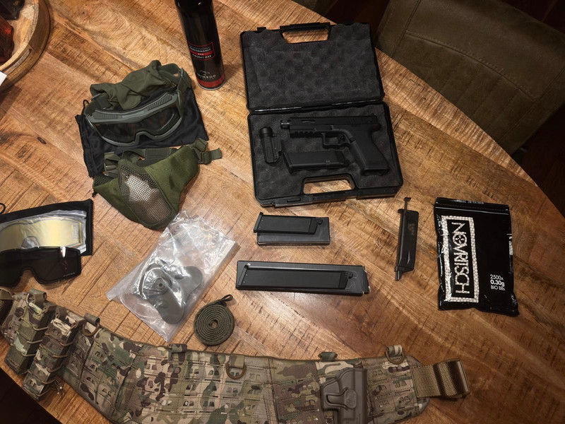 Image 1 for Airsoft gear