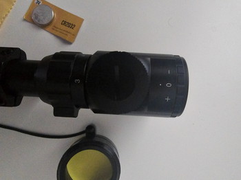 Afbeelding 5 van 3-9x zoom scope iluminated cross hair