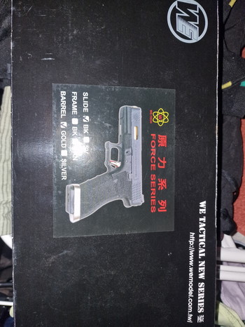 Imagen 2 de Glock 17 WE gold editie met doos