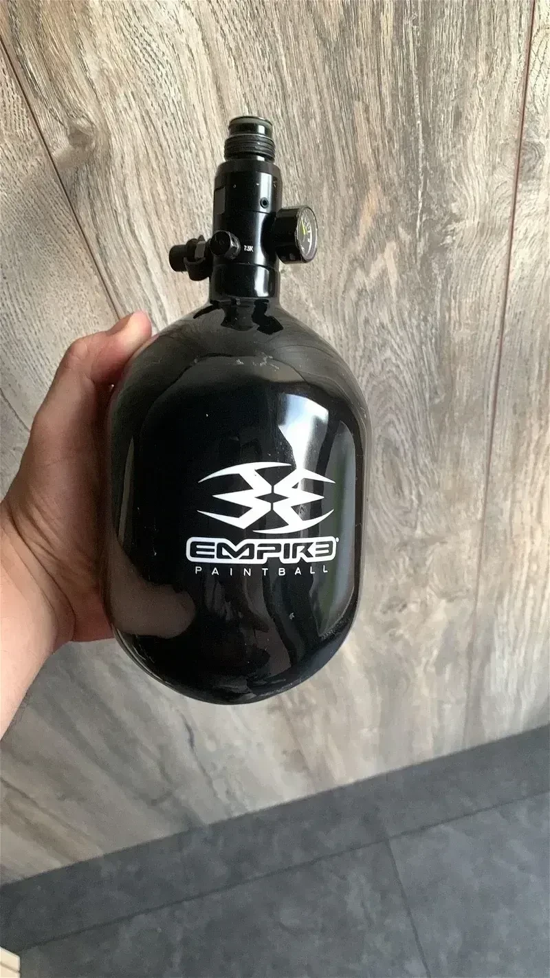 Image 1 pour Empire Carbon HPA tank 310 bar/4500 psi 0,8 liter