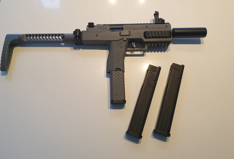 Imagen 1 de VMP 1 BLACK GREY VORSK with 3 mags