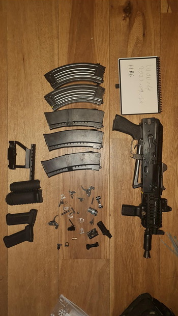 Image 2 for WE AK 74u GBB /w upgrades