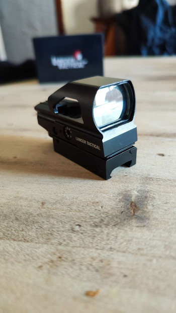 Bild 2 für Lancer Tactical Red Dot 4 sight 2 colors